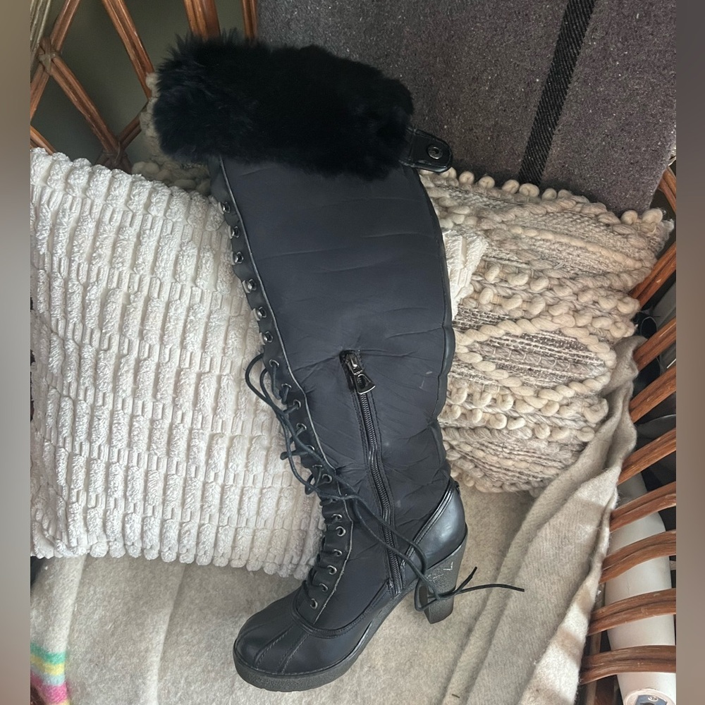 Rudsak Black Knee-High Lace-Up Boots - Picture 8 of 11